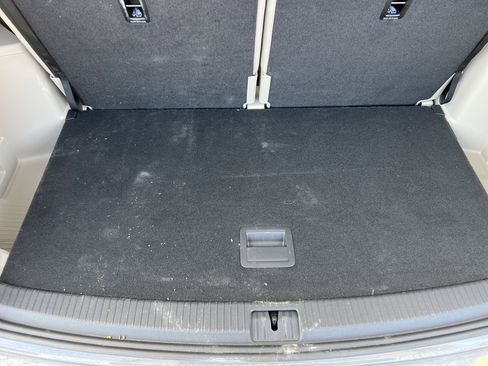 Certified 2025 Volkswagen Atlas SE w/ Panoramic Sunroof Package image 32