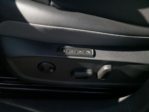 Certified 2023 Volkswagen ID.4 Pro S AWD/4WD image 21