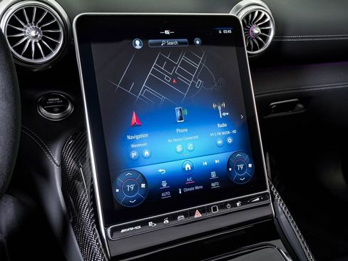 Used 2023 Mercedes-Benz SL 63 AMG 4MATIC image 27