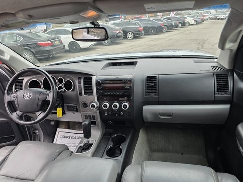 Used 2011 Toyota Sequoia SR5 image 27