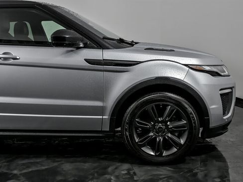 Used 2019 Land Rover Range Rover Evoque SE Premium AWD/4WD image 12