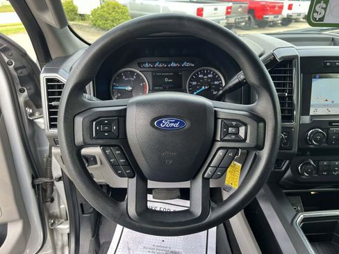 Used 2019 Ford F250 XLT w/ XLT Premium Package AWD/4WD image 22