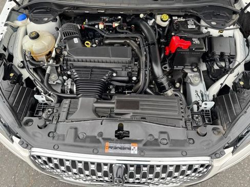 Used 2023 Lincoln Corsair FWD image 37