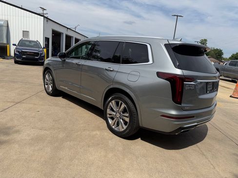 Used 2023 Cadillac XT6 Premium Luxury AWD/4WD image 6