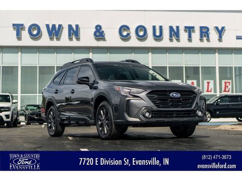 Used 2025 Subaru Outback Onyx Edition image 1