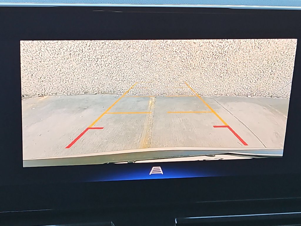 Used 2025 Chevrolet TrailBlazer LT AWD/4WD image 18
