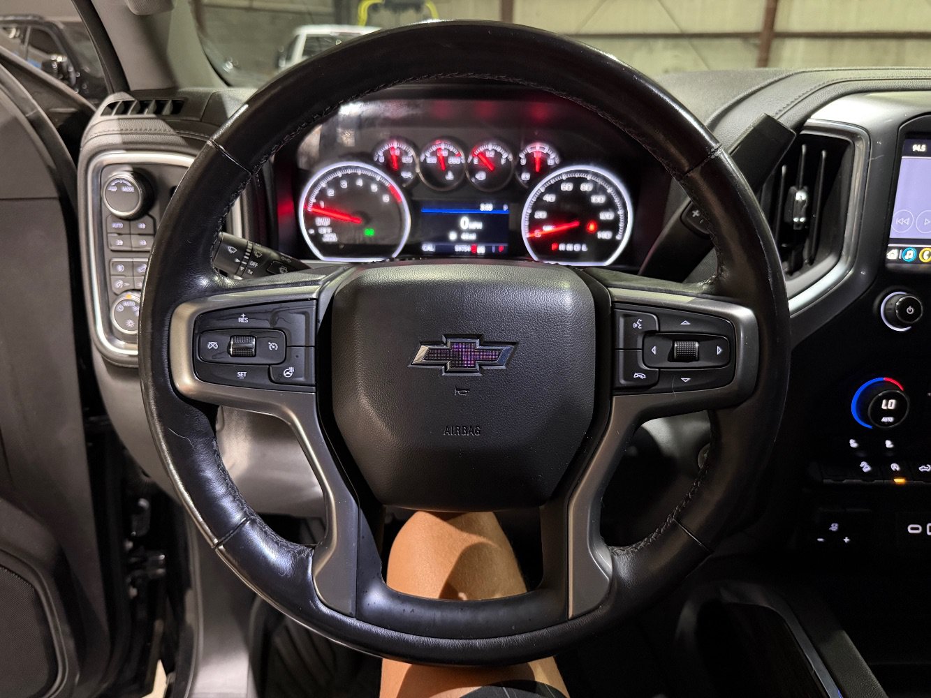 Used 2020 Chevrolet Silverado 1500 LT Trail Boss AWD/4WD image 28