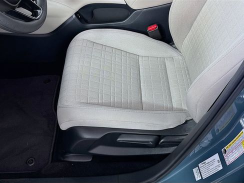 Used 2026 Honda HR-V LX image 16