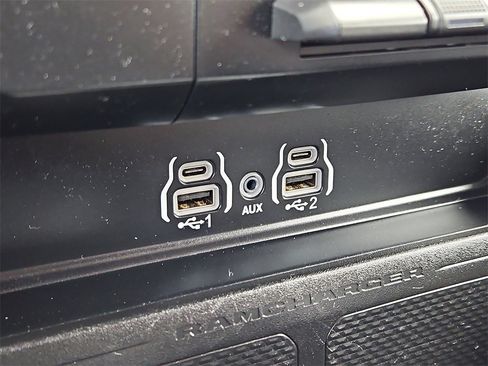 Used 2025 RAM 1500 Laramie image 18