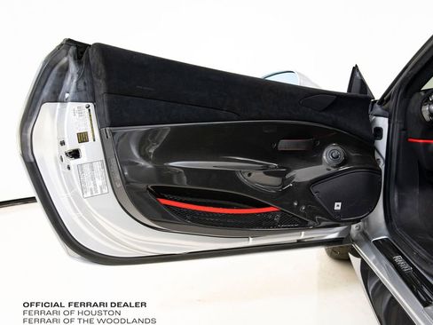 Used 2019 Ferrari 488 Pista Spider image 25