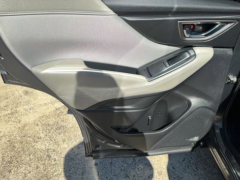 Used 2023 Subaru Forester Premium image 11