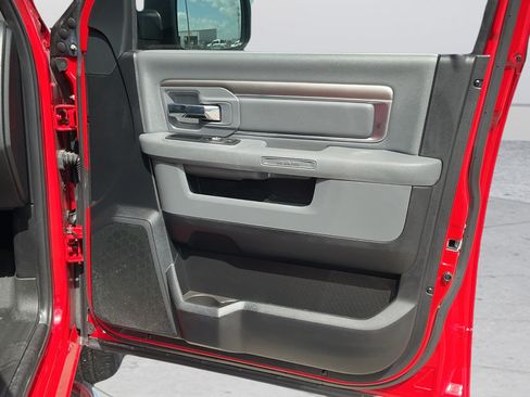 Used 2017 RAM 1500 Lone Star RWD image 22
