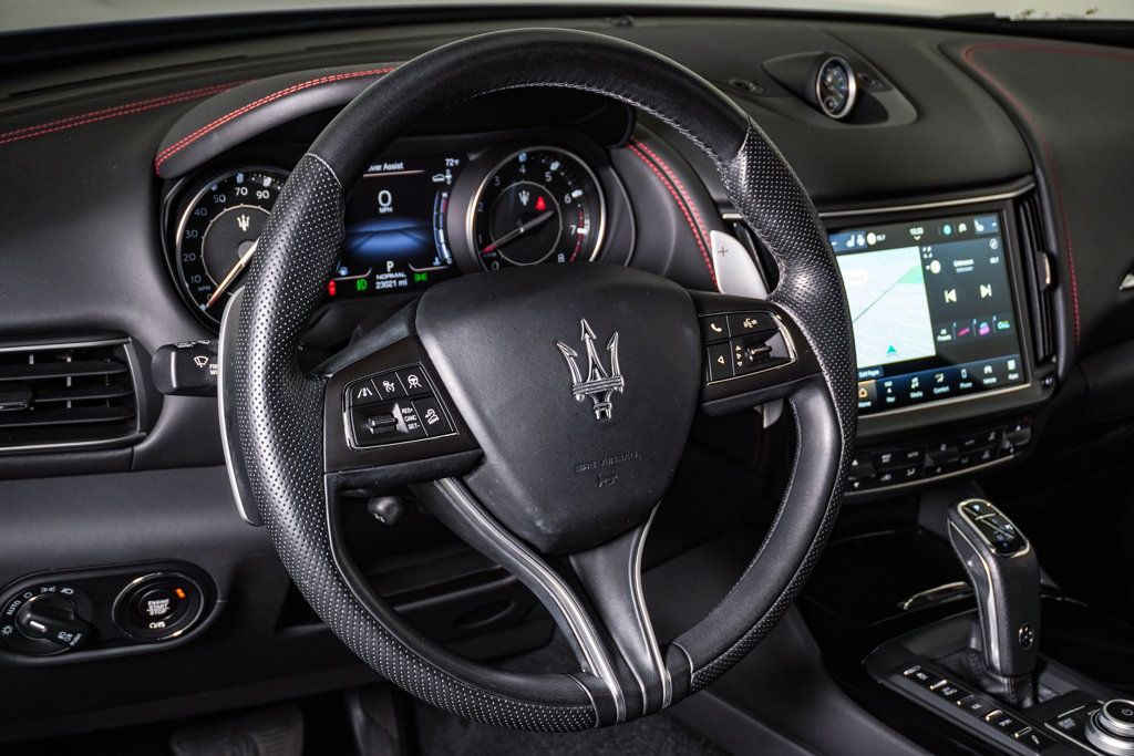 Used 2024 Maserati Levante GT Ultima AWD/4WD image 19