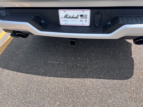 New 2026 RAM 1500 Big Horn AWD/4WD image 4