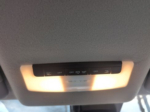 Used 2024 Nissan Versa S w/ S Plus Package image 37