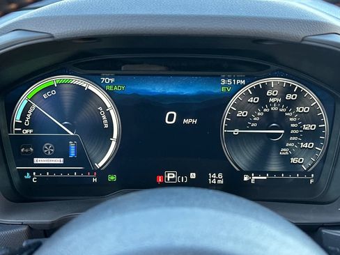 New 2025 Subaru Forester Touring image 30