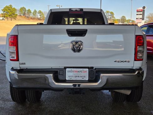 Used 2024 RAM 3500 Tradesman w/ Chrome Appearance Group image 4