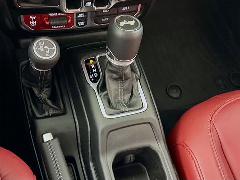 New 2024 Jeep Wrangler Unlimited Rubicon 392 image 13