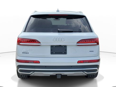 Used 2020 Audi Q7 3.0T Premium Plus AWD/4WD image 5