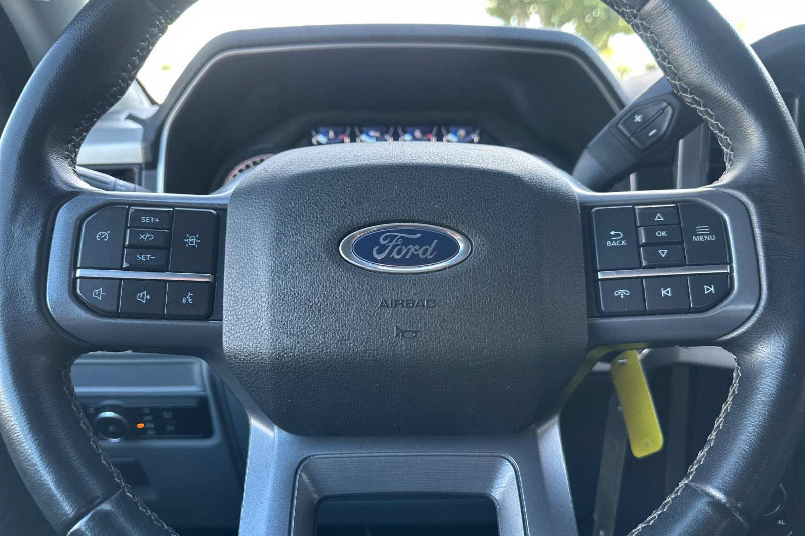 Used 2023 Ford F150 Lariat AWD/4WD image 22