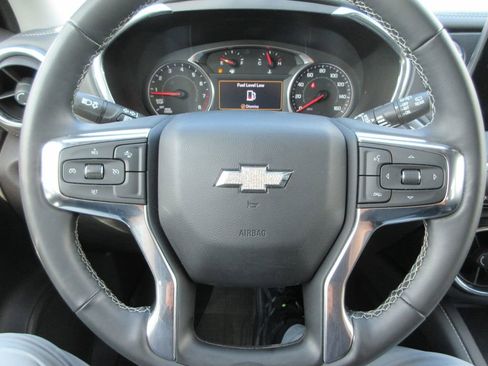 Used 2024 Chevrolet Blazer LT w/ Midnight/Sport Edition FWD image 23