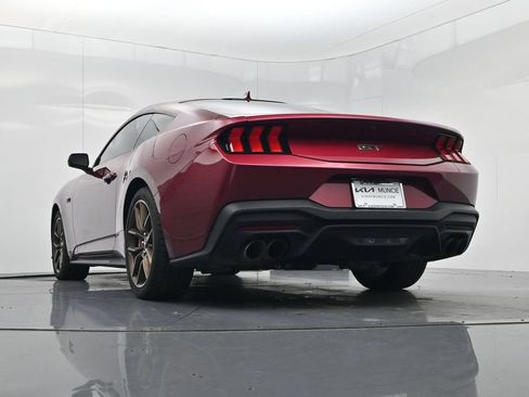 Used 2025 Ford Mustang GT Premium RWD image 41