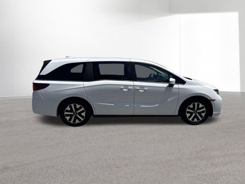 Used 2025 Honda Odyssey EX-L image 30