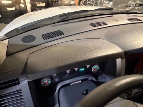 Used 2007 Dodge Ram 3500 Truck Laramie image 37