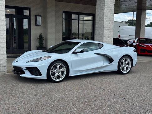 Used 2022 Chevrolet Corvette Stingray Preferred Cpe w/ Battery Protection Package RWD image 4