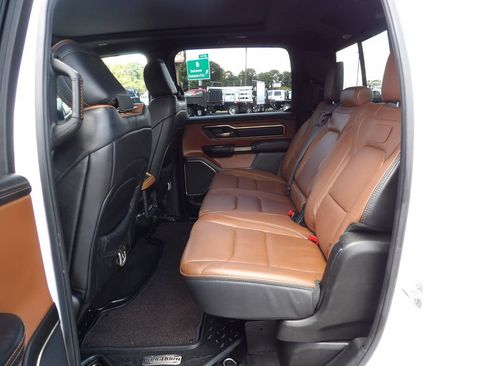 Used 2019 RAM 1500 Limited AWD/4WD image 30