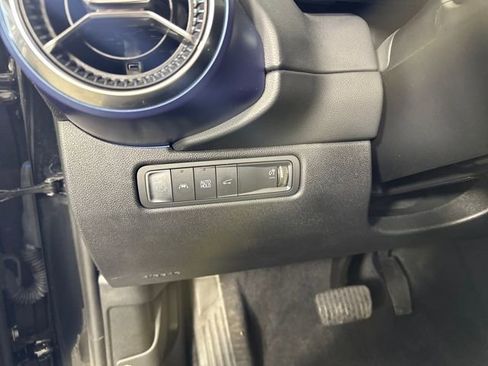 Used 2024 Chevrolet Equinox EV LT image 19