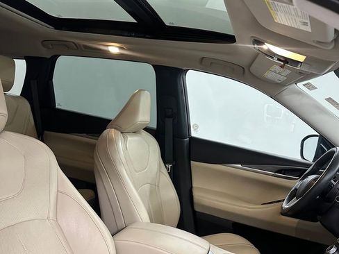 Used 2023 INFINITI QX60 Luxe image 48