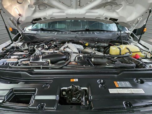 Used 2020 Ford F350 Lariat w/ Lariat Ultimate Package image 40