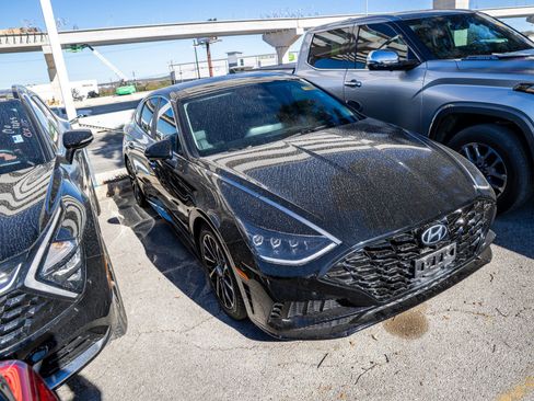 Used 2021 Hyundai Sonata Limited w/ Cargo Package image 5