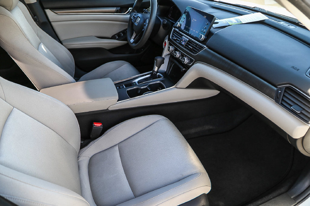 Used 2019 Honda Accord LX image 34