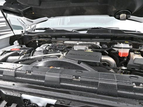 Used 2023 Chevrolet Silverado 2500 LT w/ Convenience Package image 34