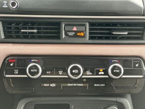 New 2026 Honda Pilot Touring image 25