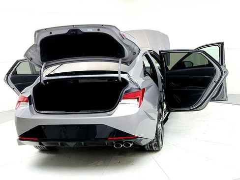 Used 2023 Hyundai Elantra N Line image 11