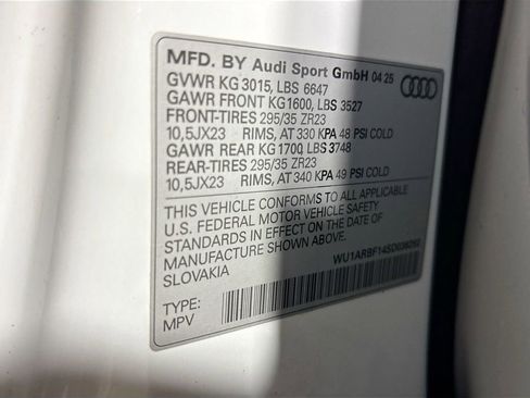 Used 2025 Audi RS Q8 performance image 26