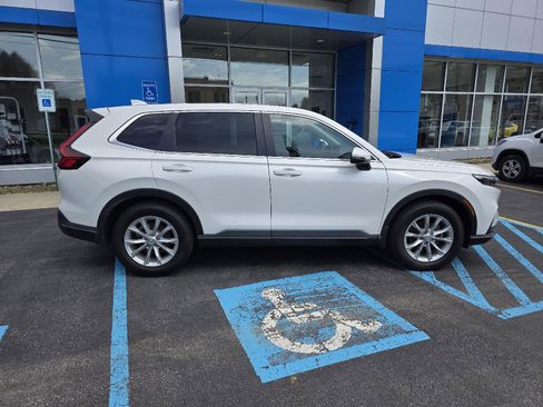 Used 2024 Honda CR-V EX-L image 9