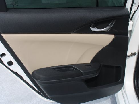 Used 2016 Honda Civic LX image 11