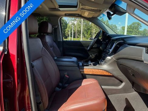 Used 2020 Chevrolet Tahoe Premier w/ Premier Plus Edition AWD/4WD image 5