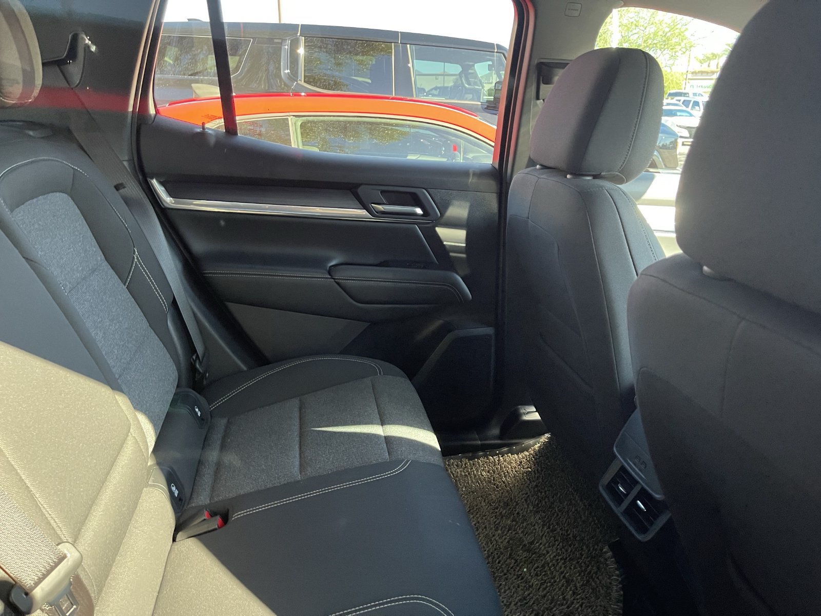 Used 2026 GMC Terrain Elevation w/ Technology Package II FWD image 7