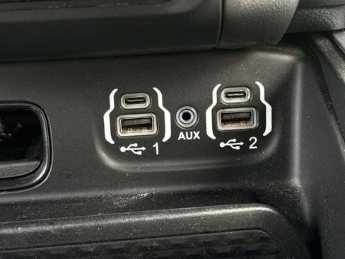 Used 2022 RAM 1500 Big Horn RWD image 22