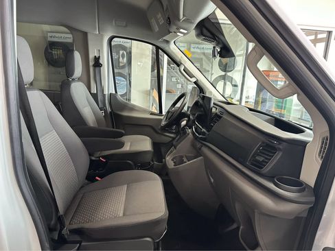 Used 2026 Ford Transit 350 XLT image 32