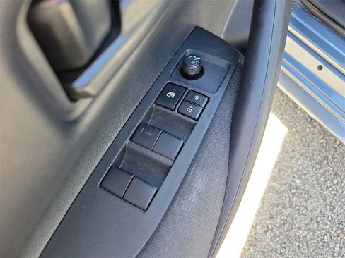 Used 2025 Toyota Corolla LE image 14