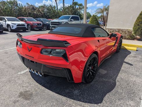 Used 2015 Chevrolet Corvette Z06 w/ 2LZ Preferred Equipment Group image 8