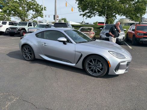 Used 2023 Subaru BRZ Limited RWD image 24