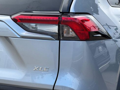 Used 2024 Toyota RAV4 XLE FWD image 29