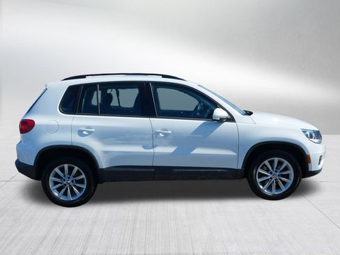 Used 2018 Volkswagen Tiguan Limited image 8